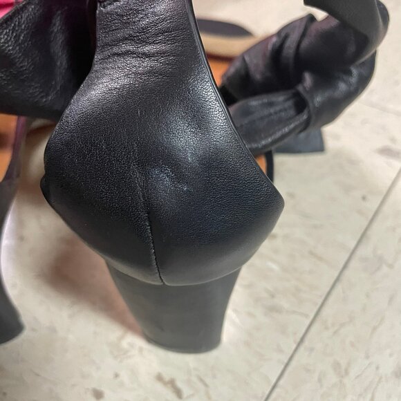 30 CROSBY DEREK LAM Womens Sz 8.5M Leather Ankle Strap Kitten Heel Sandals - Picture 8 of 12